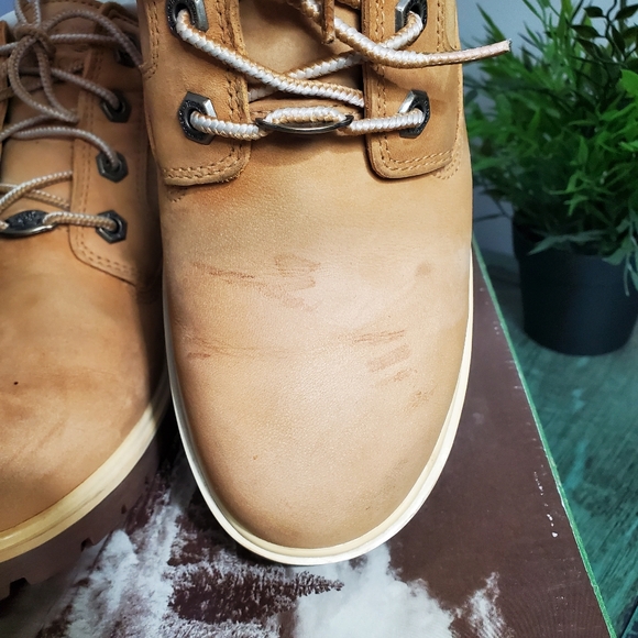 Timberland Chukka Boots - Picture 4 of 12